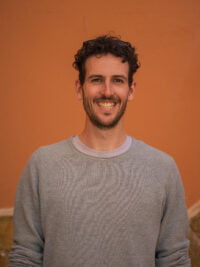 Nils Stouthandel